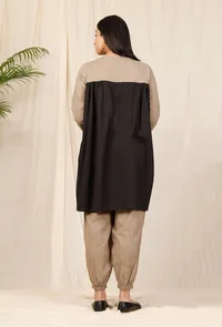 Set Of 2: Bhuri Kajaria Top With Bhuri Dhoti Pants image 3