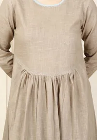 Set of 2: Bhuri Gathered Kurta With Bhuri Dhoti Pants image 4