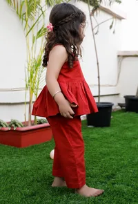 Set Of 2: Dora Red Cotton Top And Red Pant image 3