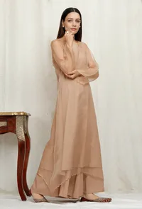 Organza Scallaped Cape image 3