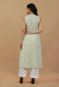 Set of 2: Ivory Olive Hand Block Printed Kurta & White Cotton Pant image 3