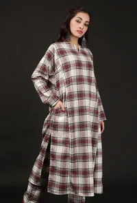 White Woven Tartan Checks Phiran Kurta With Pockets image 1