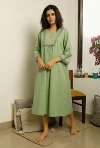 Green Lacy Gathered Dress image 3