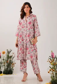 Set Of 2: Nadia Floral Chintz Shirt Tunic With Narrow Fit Pants image 1