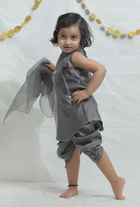 Set of 3: Grey Chanderi Slip Kurta with Dhoti Pants and Dupatta image 2