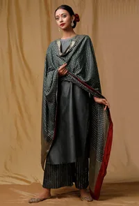 Set of 3: Grey Banarsi Kurta and Stripes Chanderi Silk Pallazo With Grey Banarsi Chanderi Dupatta image 2