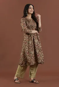 Heritage Patola Printed Tussar Silk Gathered Ethnic Kurta image 3