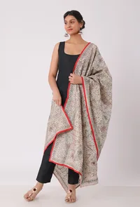 Chhavi hand embriodered kantha silk dupatta image 3