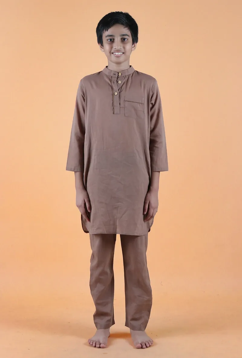 Set Of 2: Brown Mulmul Kurta & Pant