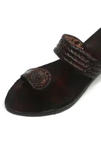 Neerja Braided Toe-Ring Cruelty-Free Genuine Leather Kolhapuri image 6