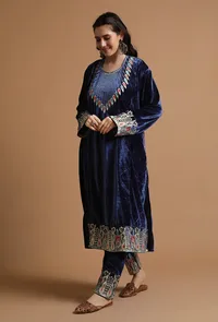 Set Of 2: Blue Kashmiri Tilla Embroidery Phiran With Pant-Free Size image 1