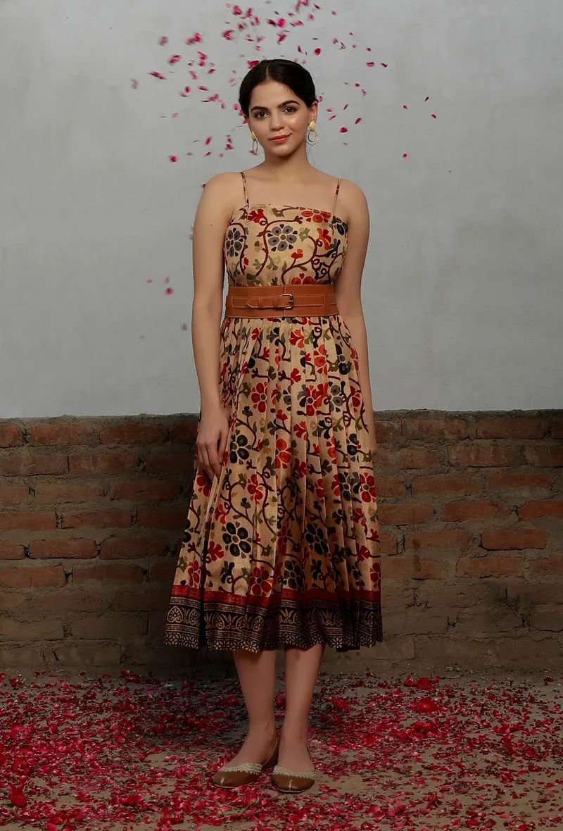 Beige Kalamkari Printed Cotton Silk Midi Dress With Single Buckle Belt