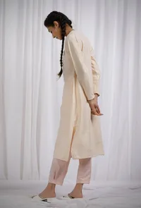 Set Of 2: Yellow Woven Cotton Striped Straight Kurta with Straight Pants image 4