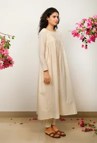 Set of 3: Beige Gathered Flared Cotton Kurta with Beige Kota Dupatta and Beige Cotton straight Pants image 4