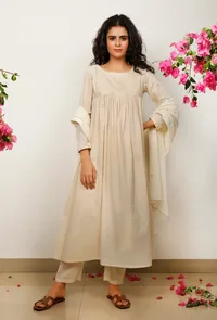 Beige Kota Dupatta image 2