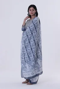 Blue & White Block Printed Cotton Dupatta image 3
