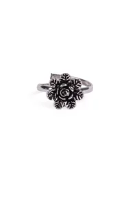 Tanvika Rosette Pattern German Silver Adjustable Toe Ring image 4