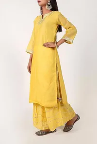Set of 2 - Sunflower Yellow Pure Chanderi Kurta And Rayon Crepe Palazzo Set image 2