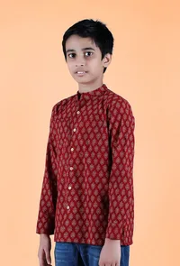 Aaron Madder Red Ajrakh Print Cotton Super Short Kurta image 4