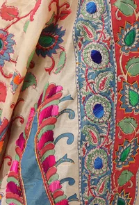 Tanvi hand embriodered kantha silk dupatta image 4
