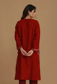 Maroon Phiran with Mustard Yellow Aari Embroidery- Free Size image 5