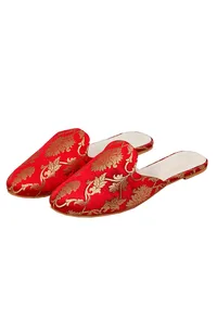 Festive Red Brocade Slider Mules image 2