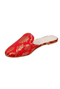 Festive Red Brocade Slider Mules image 3
