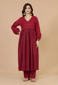 Set of 2: Maroon Printed Empire Kurta & Solid Cotton Pants image 1
