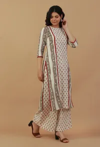Set of 2: Off-White Printed Kurta with Matching Palazzo Pants image 2