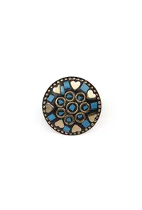 Laq Fashionable Light Weight Circular Shield Shaped Multi Color Ring image 3