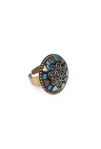 Laq Fashionable Light Weight Circular Shield Shaped Multi Color Ring image 4