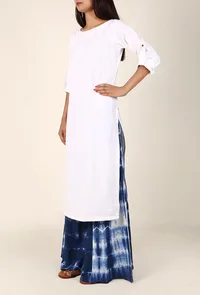 Dove White Cotton Kurta And Indigo Tie & Dye Palazzo Set image 3