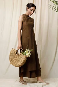 Mehendi Halter Neck Cotton Slub Kurta image 3