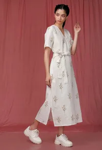 White Handblock Printed overlap Linen Dress image 4