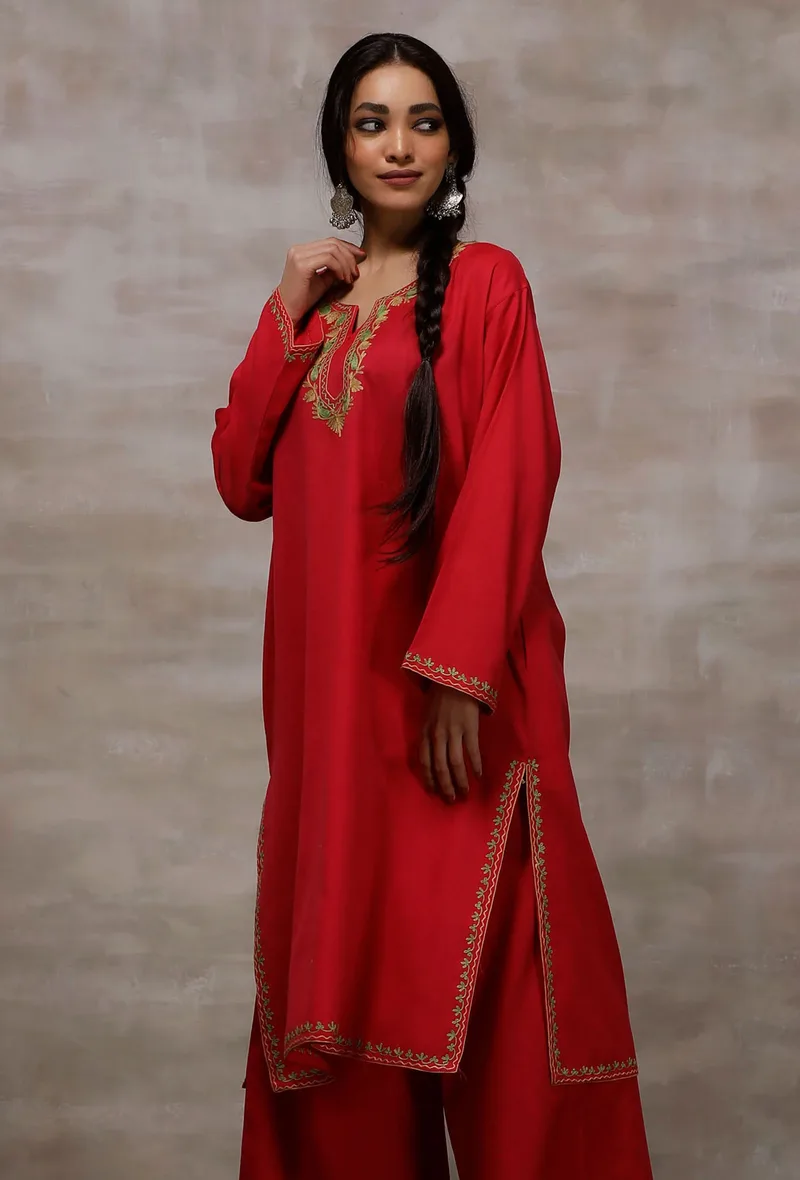 Red Pure Woollen Phiran