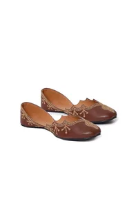 Brown Cutwork gold emroidered jutti image 1