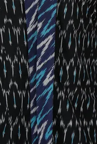 Black-Blue Ikat Cotton Short Overlay image 4