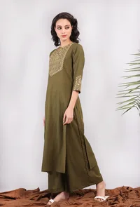Set of 2: Olive Green Kantha Long Kurta with Solid Palazzo Pants image 2