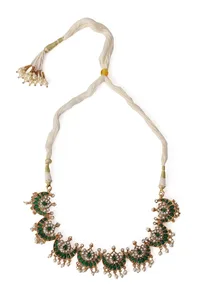 Kemp Jewellery Set In Chand Shape With Stud Earrings In Antique Finish image 3