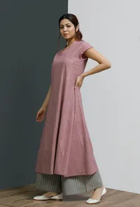Onion Pink Hand-Block Printed A-line Long Kurta image 2