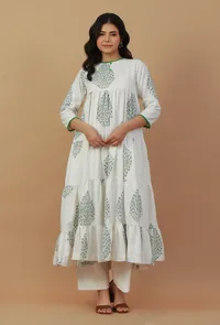 Set of 2: White Hand Block Printed Tiered Kurta with Solid White Straight Pants image 1