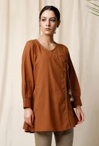 Set of 2: Narangi Angrakha Cotton Top & Saleti Slub Pants image 4