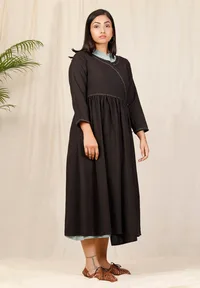 Black angrkha cape image 2