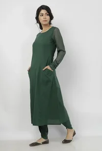 Set of 2: Irvin Plain Bottle Green Cotton A line Kurta with chooridaar kota sleeves and Plain Bottle Green Cotton Dhoti image 4