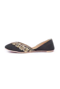 Black Sitara Silk Juttis image 5