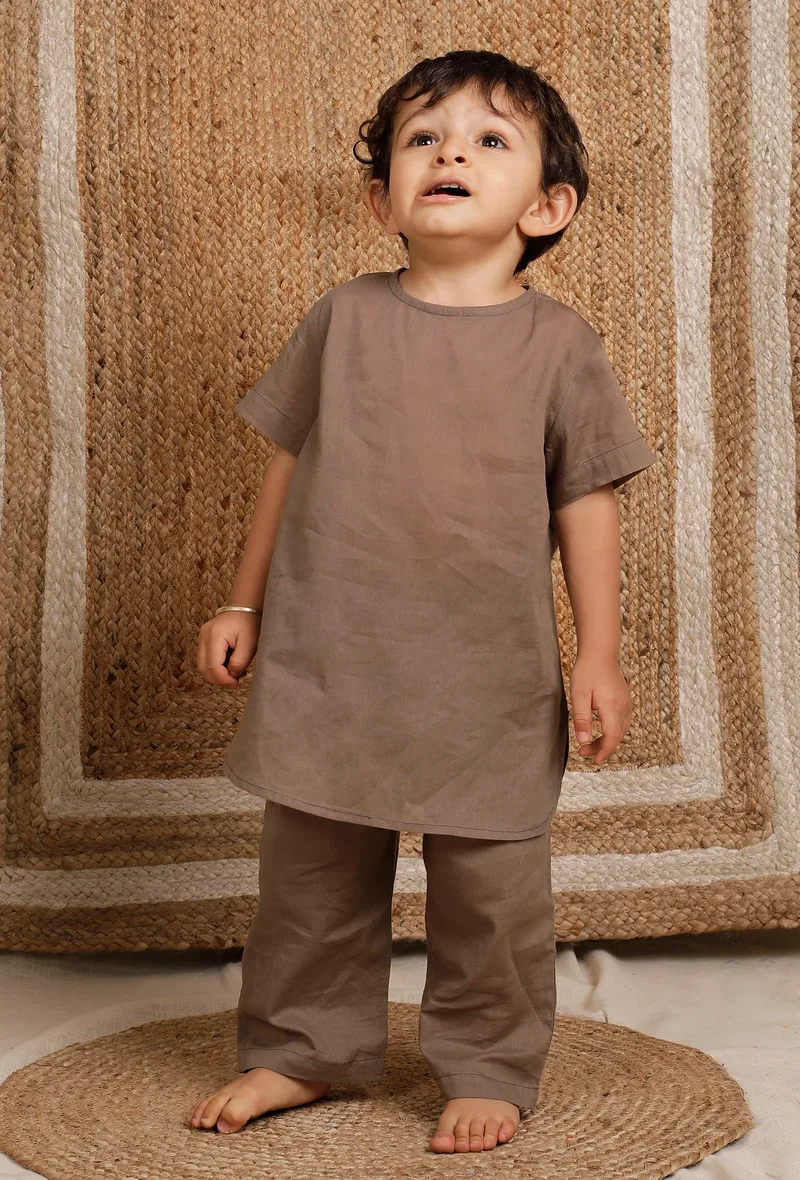 Set Of 2: Light Brown Mul Mul Kurta With Light Brown Mul Mul Pant