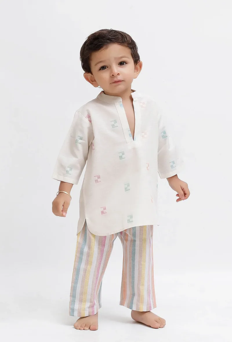 Set Of 2: White Dobby Kurta and Striped Pant