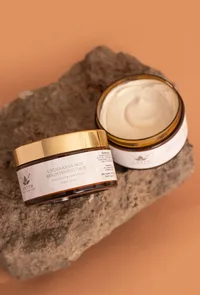 Underarms Skin Brightening Pack image 2