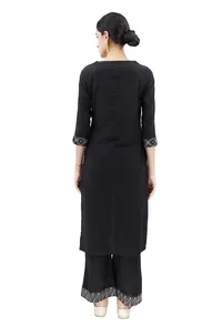 Black Kurta With Kantha Embroidered Neck image 4