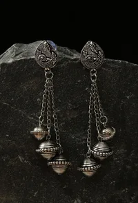 Jharokha Dome Chain Earrings image 1